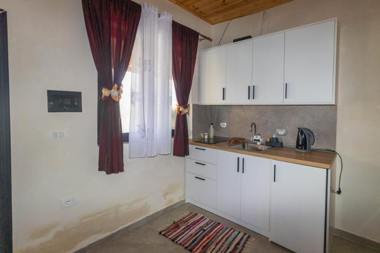 Olive Oasis Studio Berat Exteriör bild